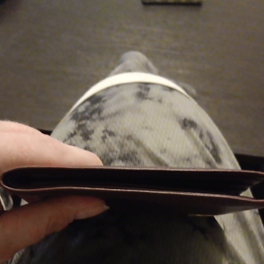 Bally Vintage Dark Brown Leather Wallet (EUC) - Picture 10 of 12